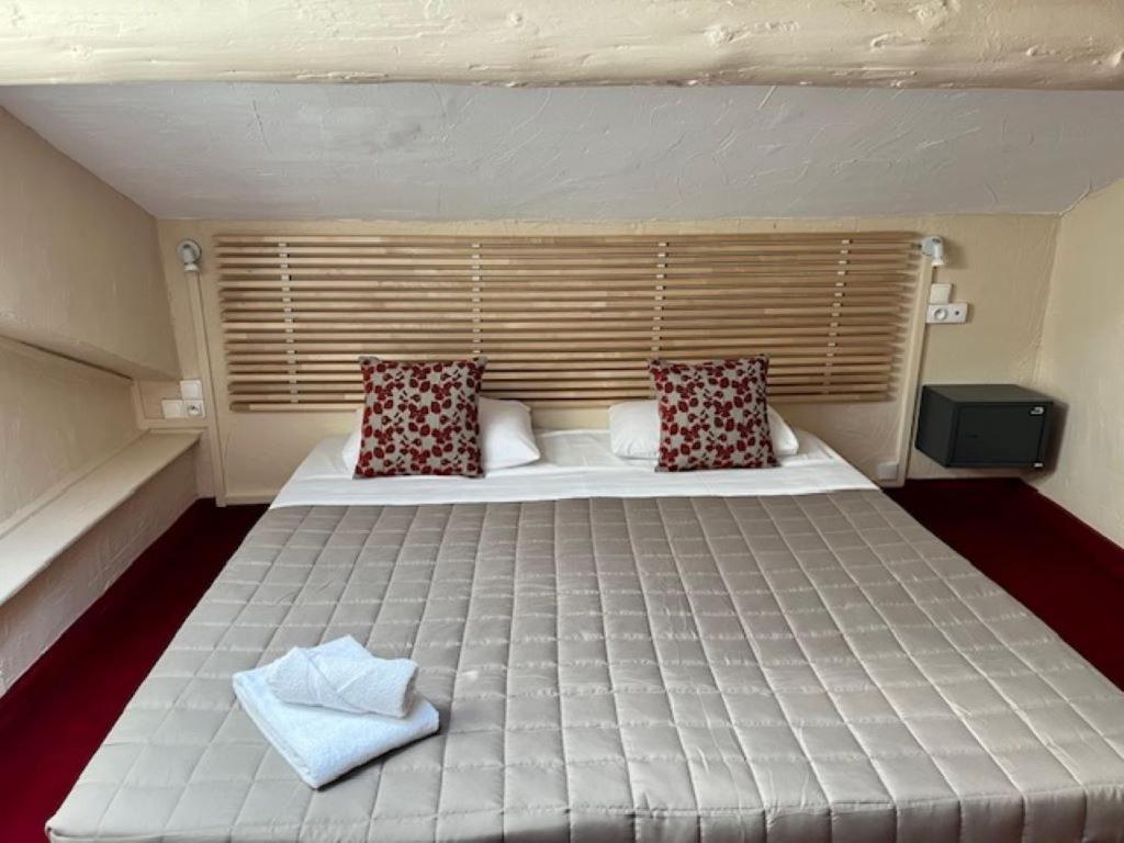 Hotel Le Colbert 3*